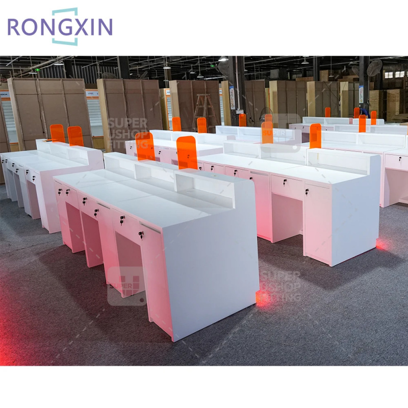 custom.Custom Display Showcase - Laptop Accessories Table 评论和价格