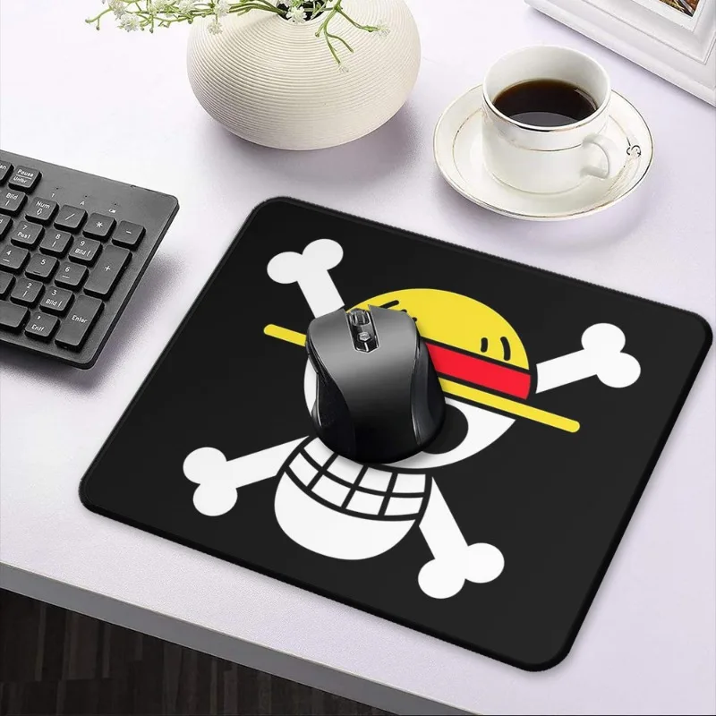 Cartoon One Piece  Luffy Skull - Laptop Accessories Table 评论和价格